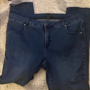 Women's Universal Standard Dark Blue Denim Skinny Jeans - Size 18